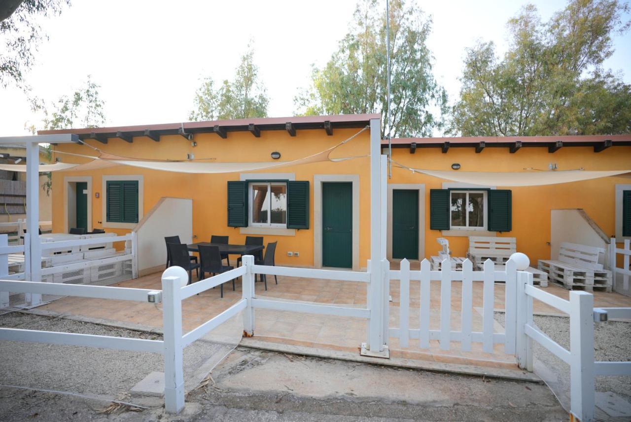 Keys Of Sicily - Bungalows Sul Mare Marina di Modica Exteriör bild